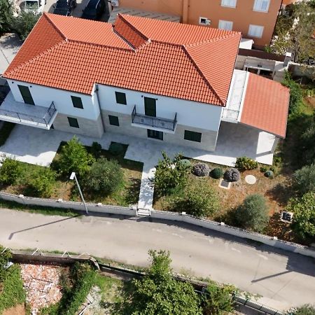Ventus Apartment Srima Bagian luar foto